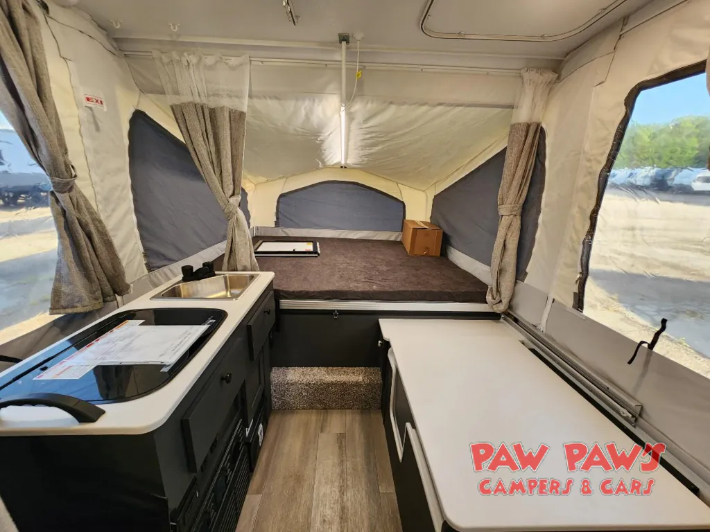 2027 Forest River Rockwood Freedom 2380FT, Photos photo 6