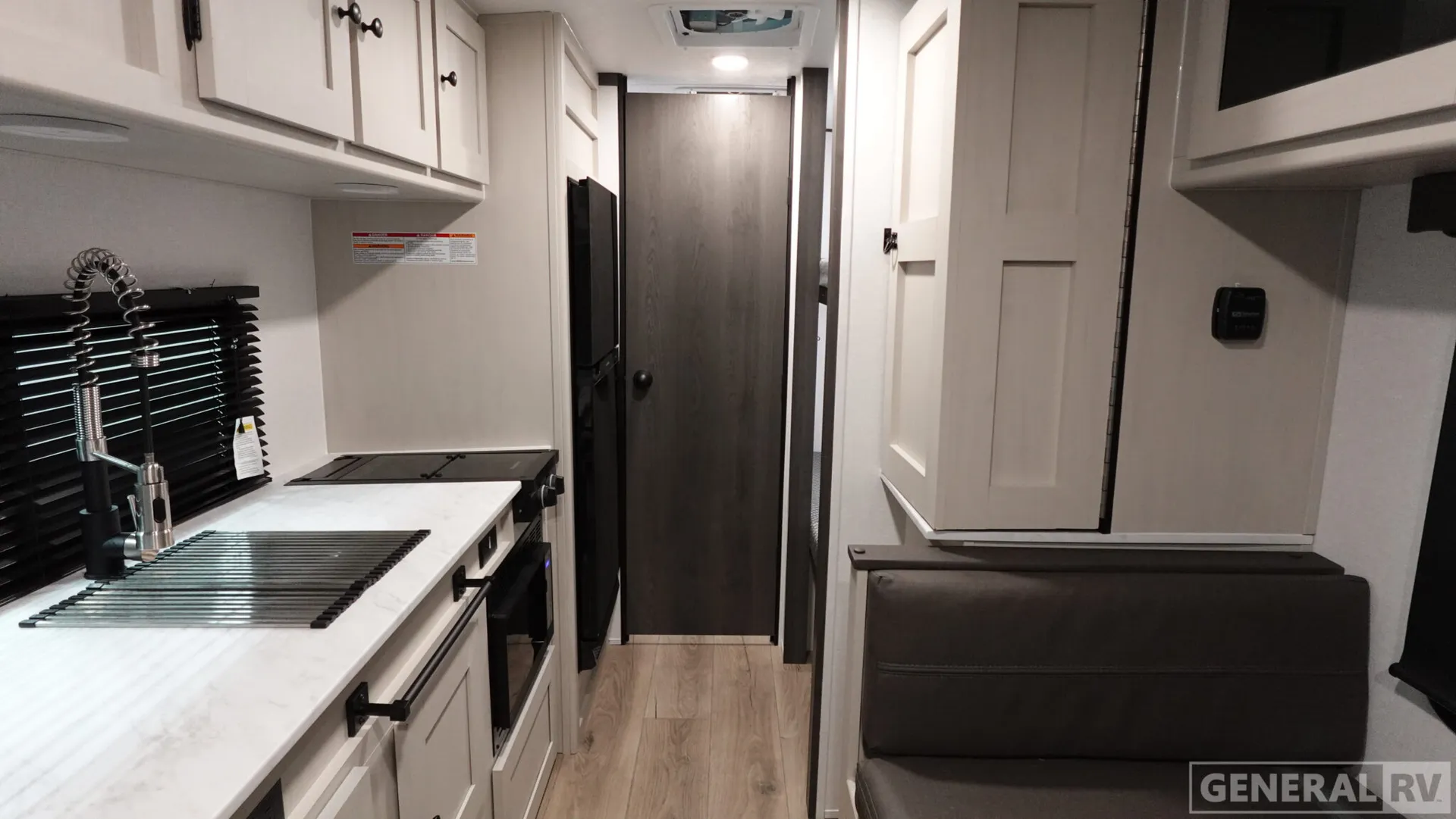 2026 Coachmen Northern Spirit 17BHB - Photo 3