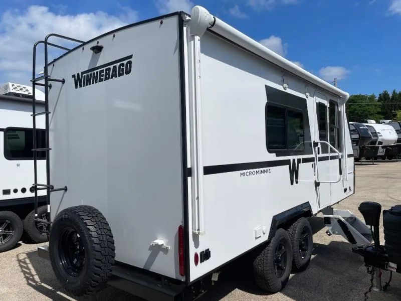 2026 Winnebago Micro Minnie 2000FRB - Photo 4