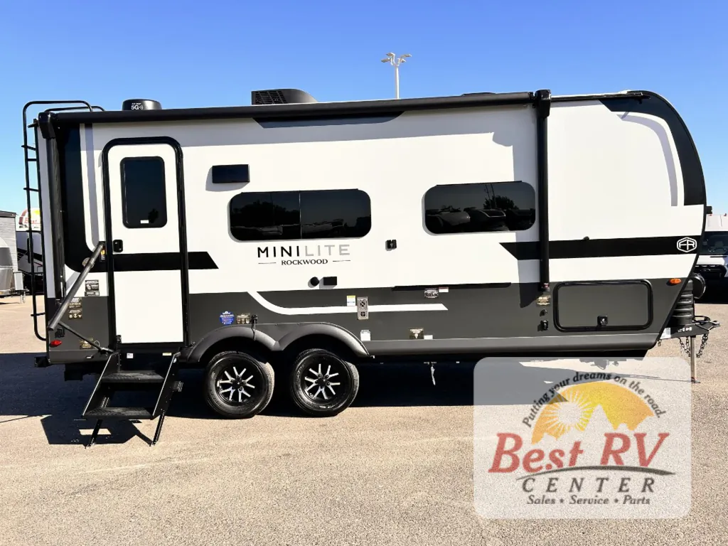 2027 Forest River Rockwood Mini Lite 2109S, Photos photo 2