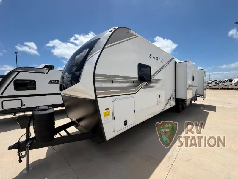 2027 Jayco Eagle 312BHOK - Photo 2