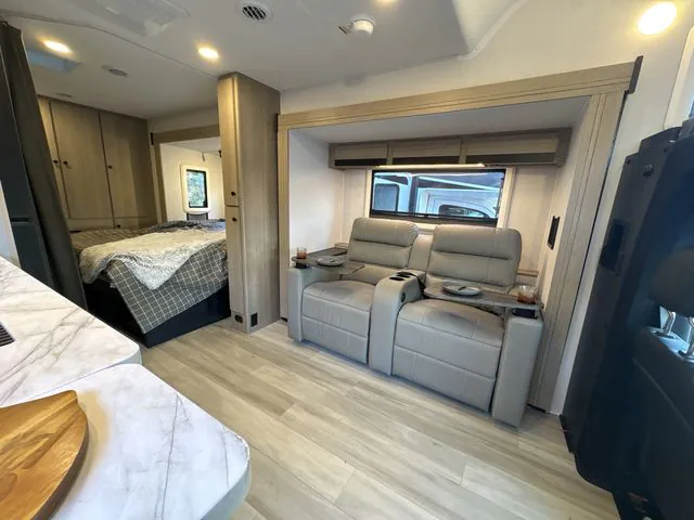 2026 Forest River Sunseeker Classic 2440DS - Photo 4