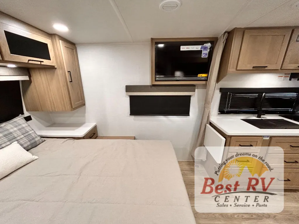 2027 Forest River Rockwood Mini Lite 2109S, Photos photo 26