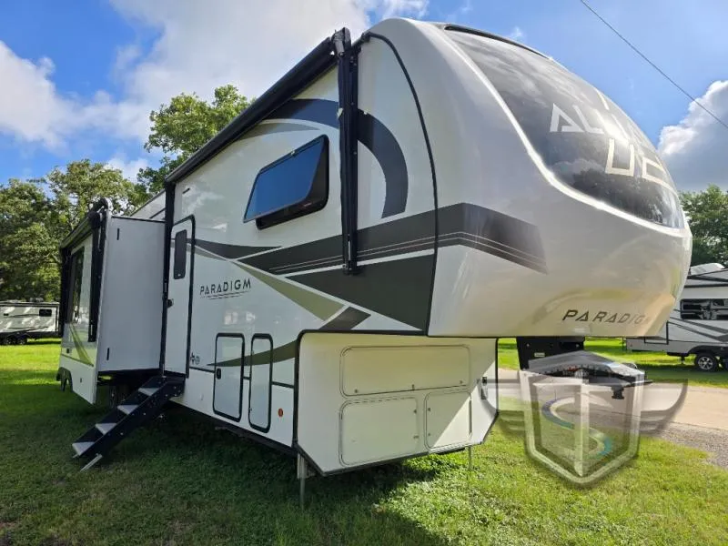 2024 Alliance RV Paradigm 395DS - Photo 2