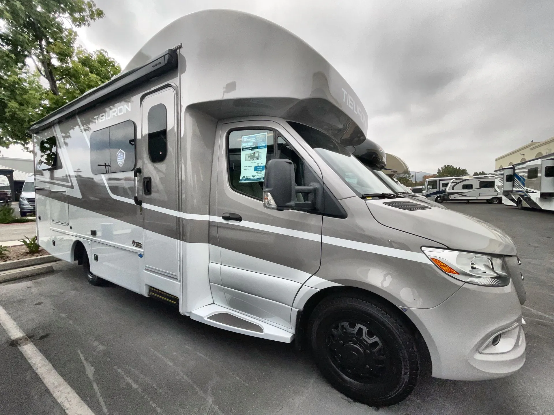 2026 Thor Motor Coach Tiburon Sprinter 24XL - Photo 2