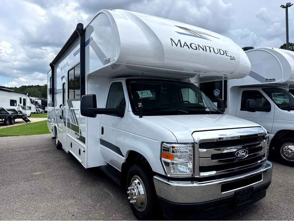 2027 Thor Motor Coach Magnitude GA28 - Main photo