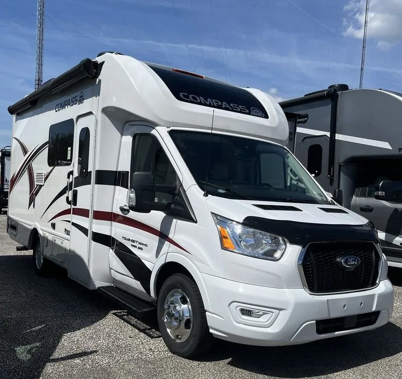 2025 Thor Motor Coach Compass 22MT - Photo 4
