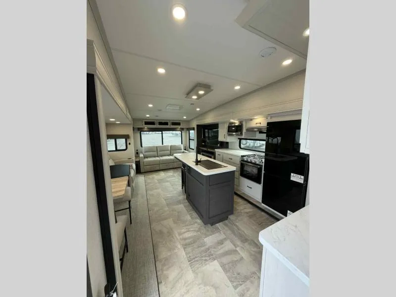 2026 Coachmen Chaparral Lite 30RLS - Photo 3