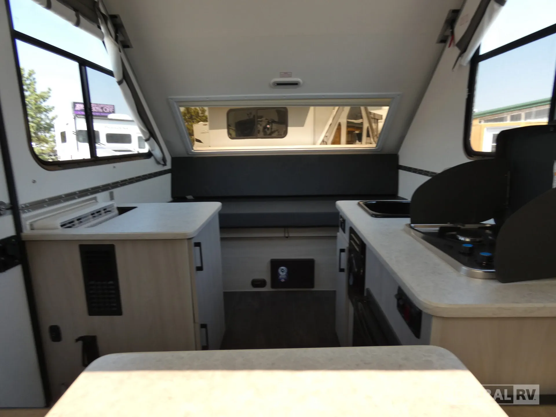 2026 Aliner Ranger 12 - Photo 3
