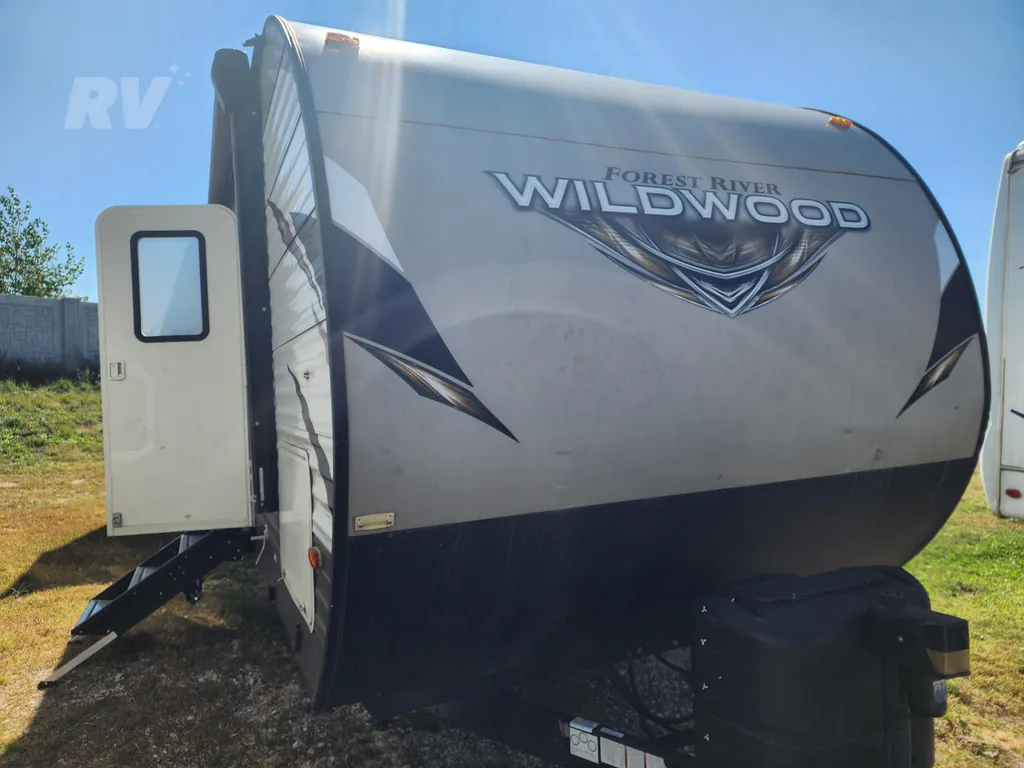 2019 Forest River Wildwood 31KQBTS, Photos photo 3