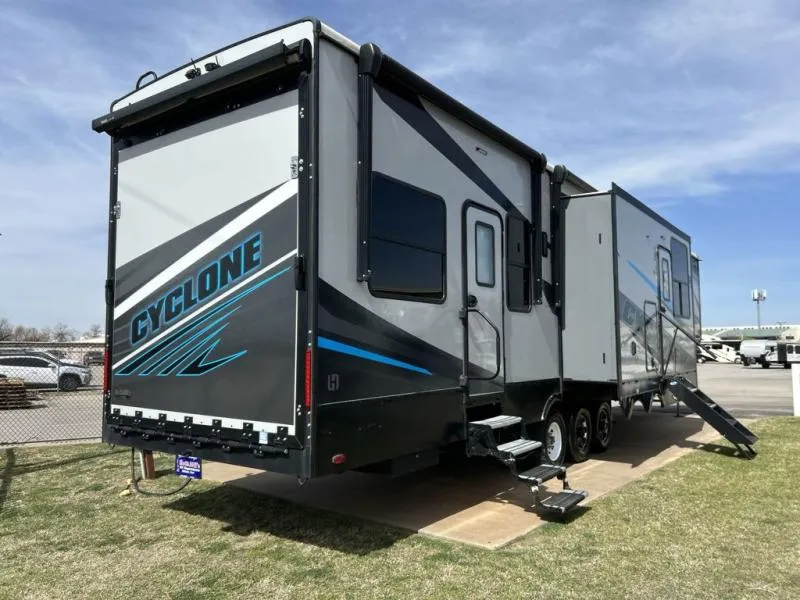 2024 Heartland Cyclone 4006 - Photo 3