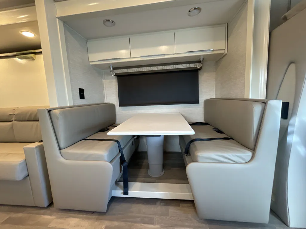 2020 Tiffin Wayfarer 25 RW, Photos photo 11