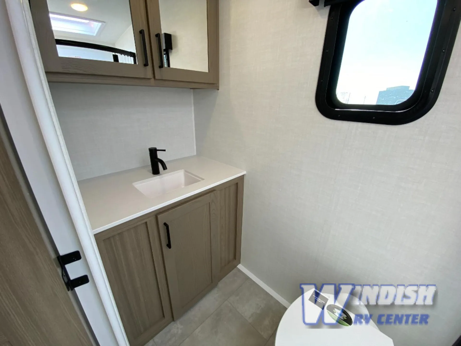 2027 Forest River Rockwood Geo Pro 19FD - Photo 3