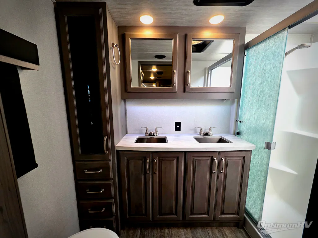2021 Keystone Montana 3763BP, Photos photo 17