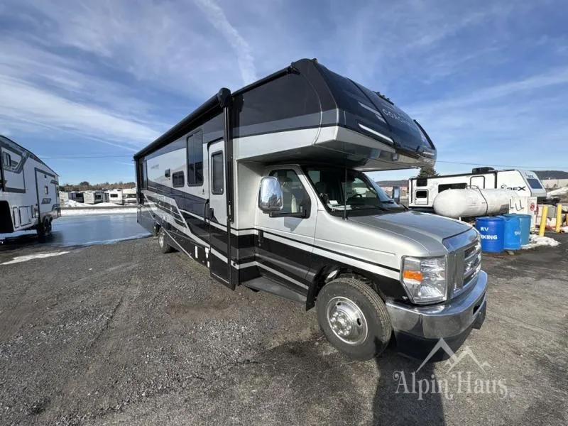 2026 Coachmen Leprechaun 319MB - Ford 450 - Photo 2