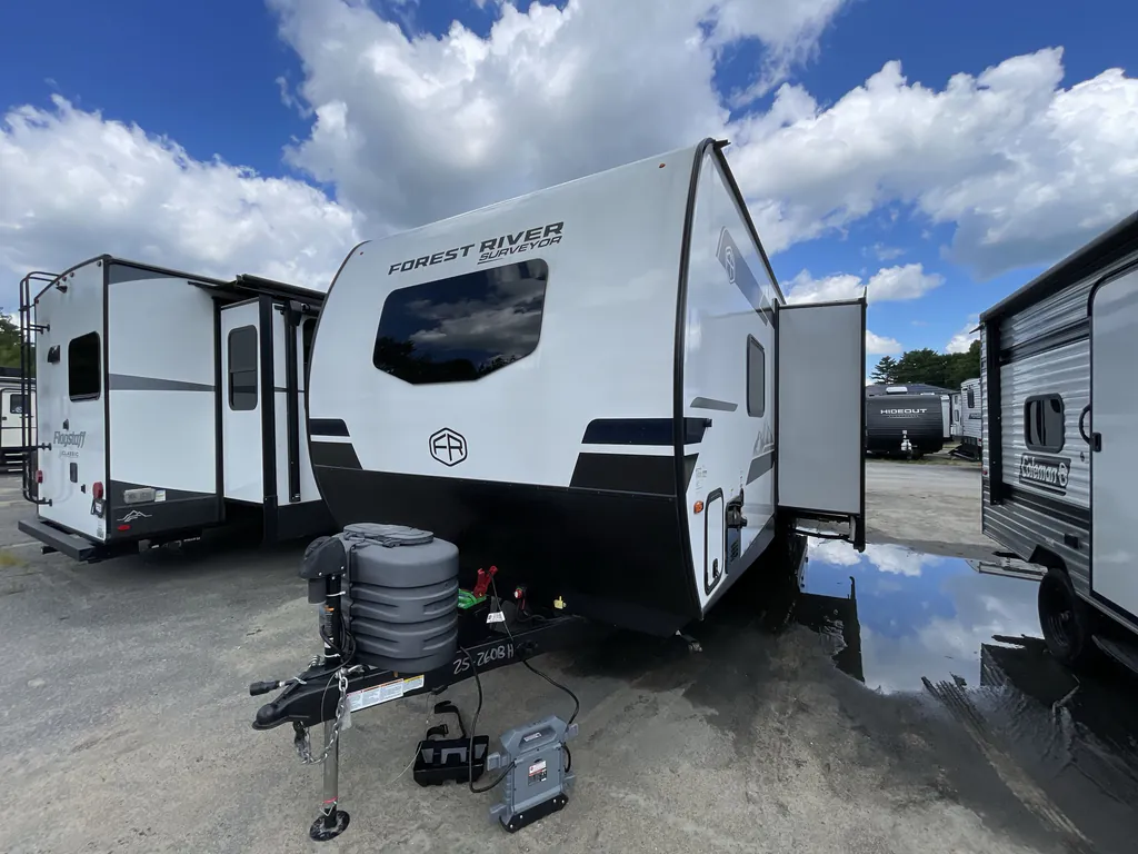 2025 Forest River Surveyor Legend 260BHLE, Photos photo 4