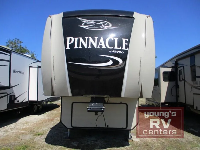 2017 Jayco Pinnacle 36FBTS - Photo 3
