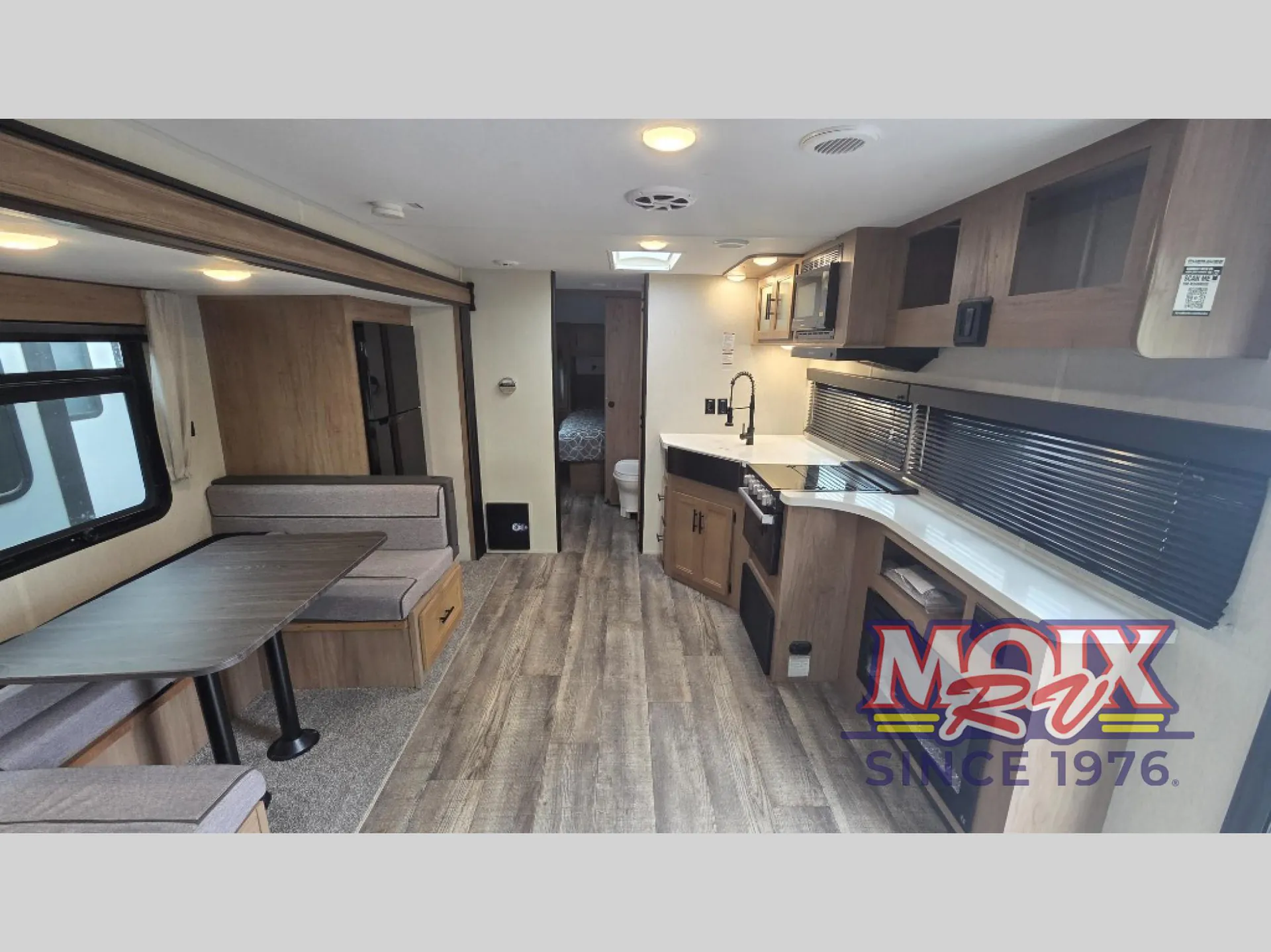 2023 Forest River Cherokee Black Label 243TRBL - Photo 3