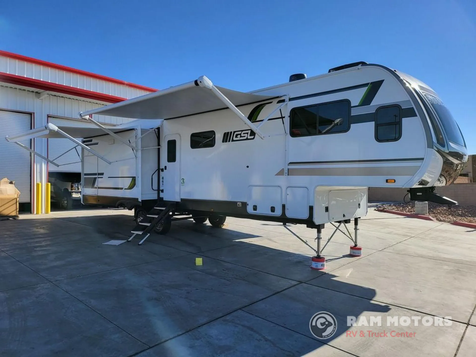 2025 Starcraft Gsl 354MBH - Photo 2