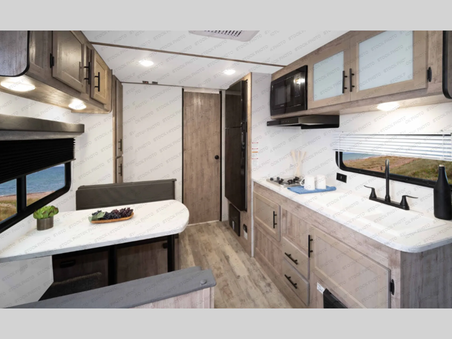 2026 Gulf Stream RV Ameri-Lite Ultra Lite 241RB - Photo 3