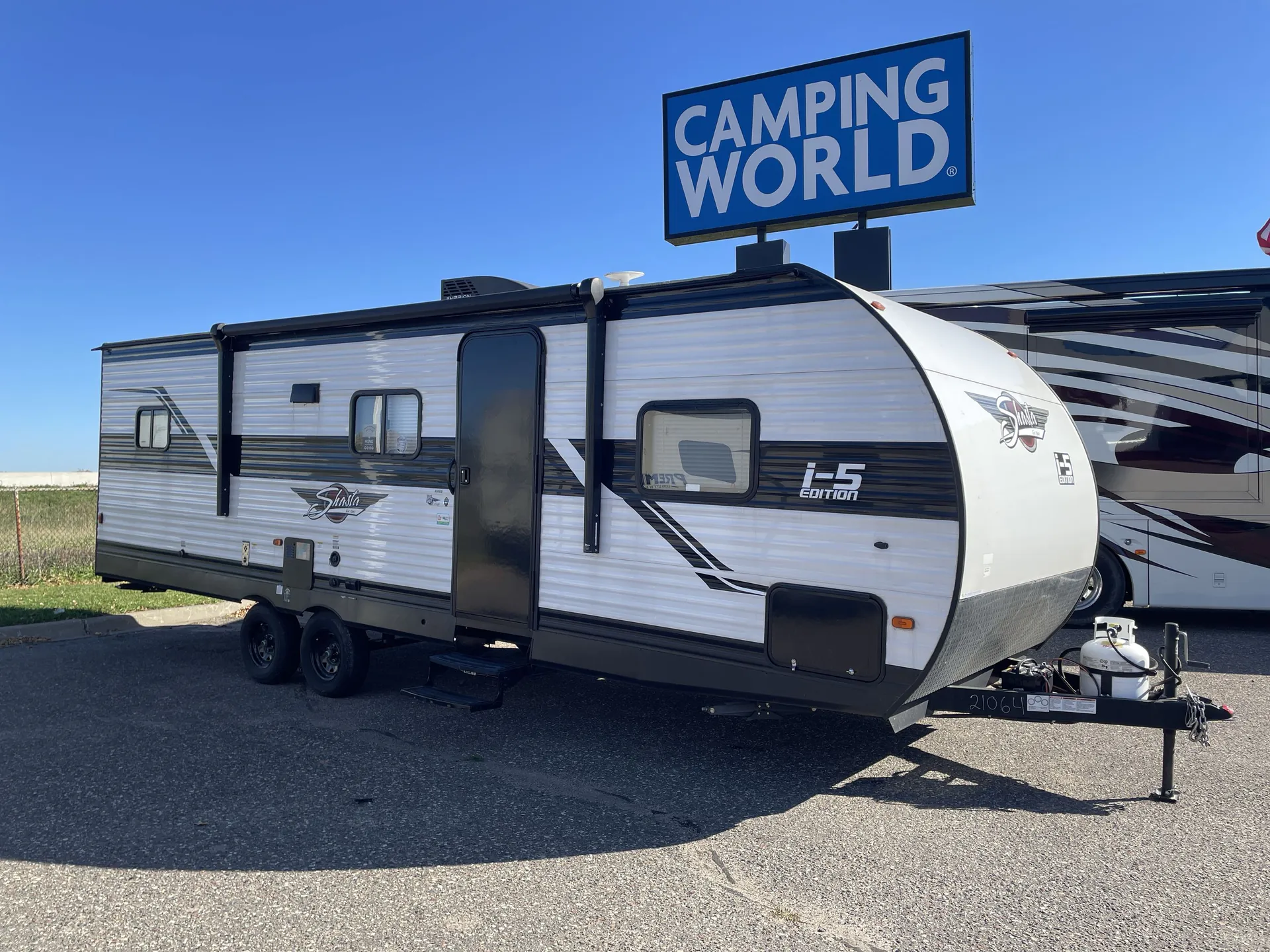 2023 Shasta I-5 526DB