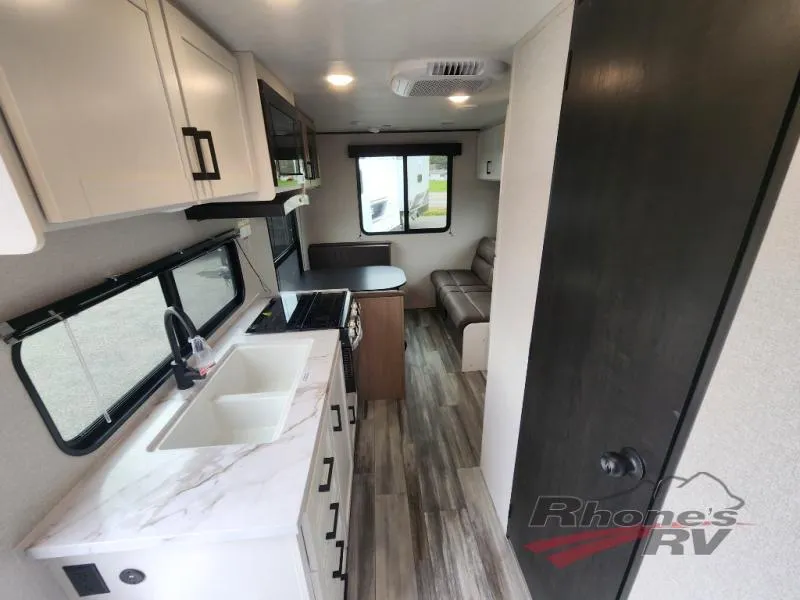2026 Jayco Jay Flight SLX 210QB - Photo 2