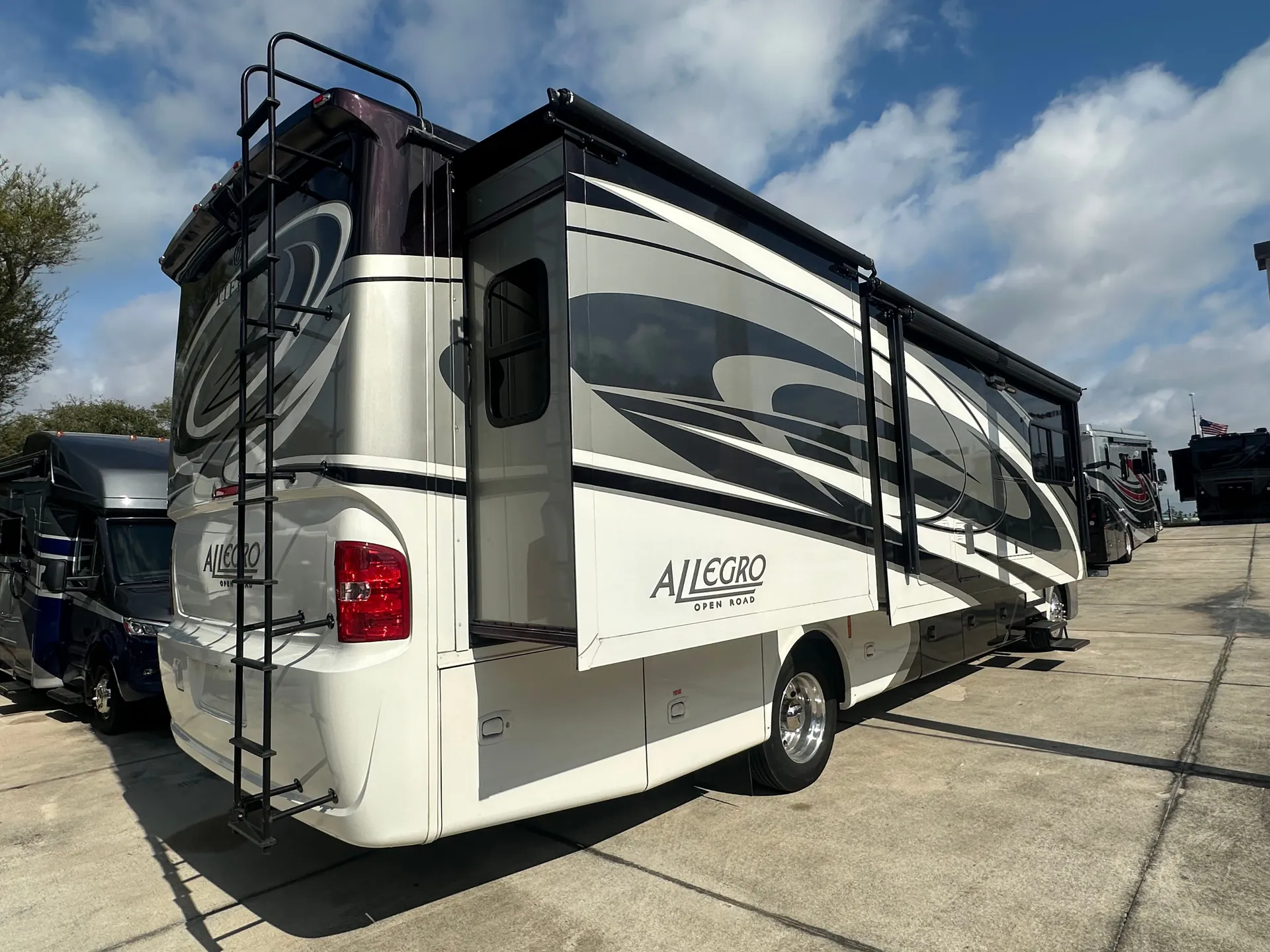 2016 Tiffin Open Road Allegro 34 PA - Photo 3