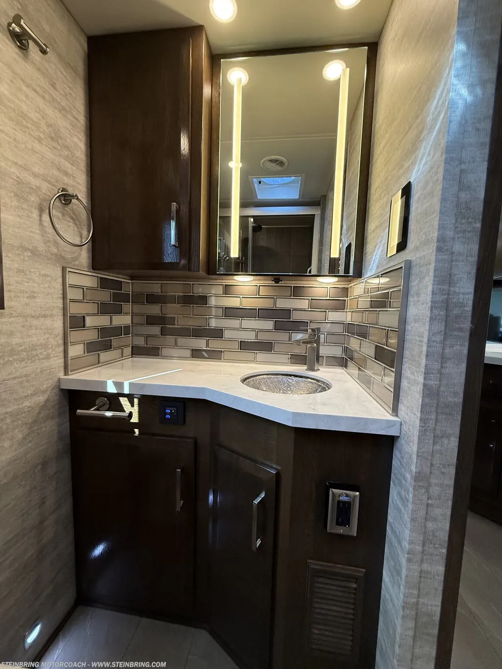 2022 Newmar New Aire 3543, Photos photo 39