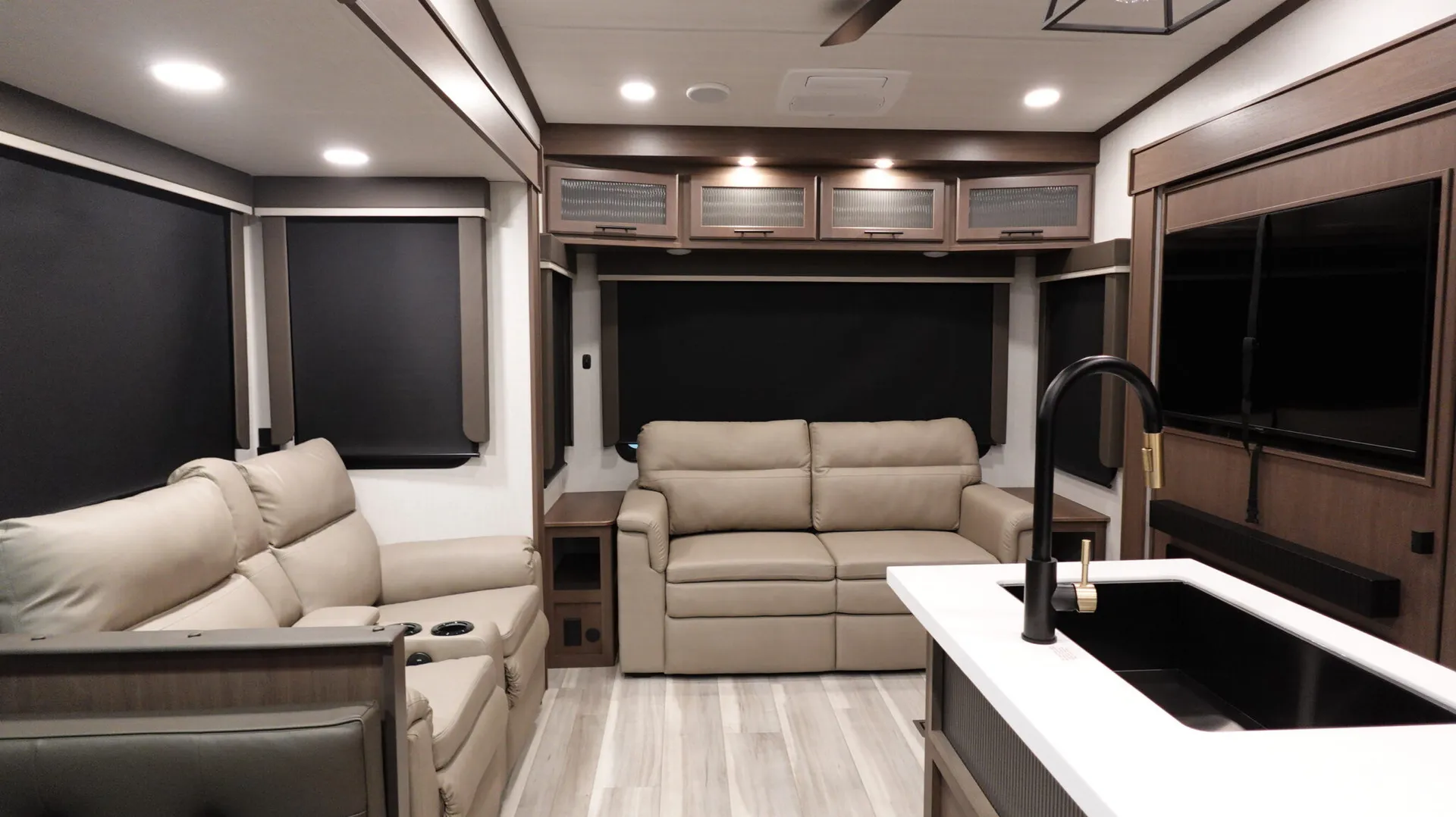 2026 Keystone Cougar 360MBI - Photo 3