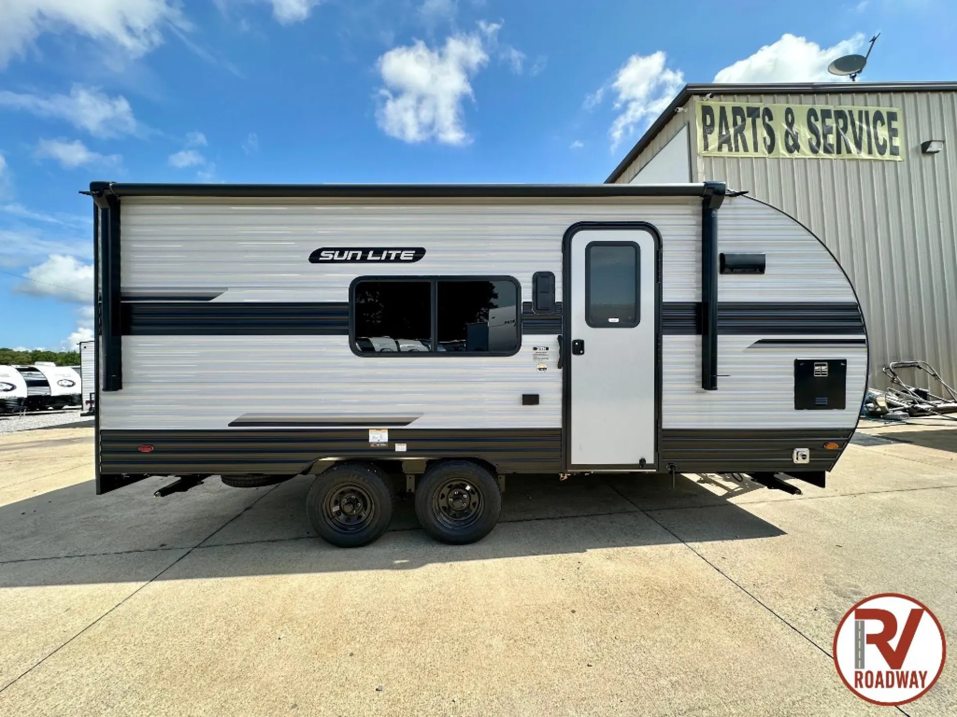 2026 Sunset Park RV Sun Lite 21TH - Photo 3
