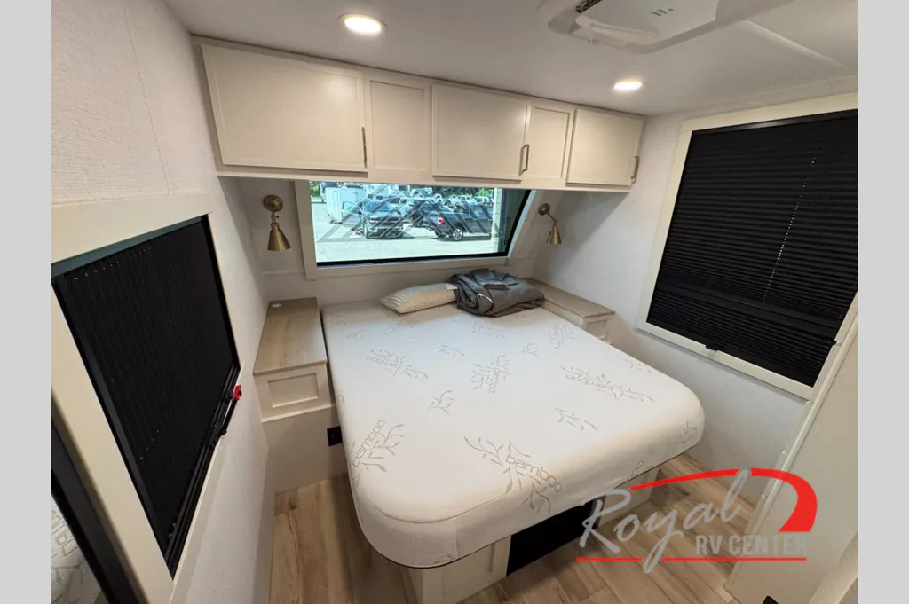 2026 Brinkley Model I 265, Photos photo 7