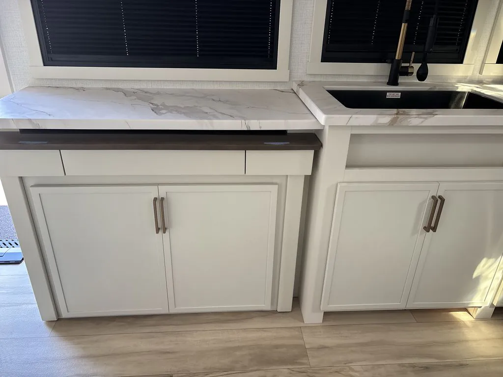 2026 Brinkley Model Ix 20X, Photos photo 13