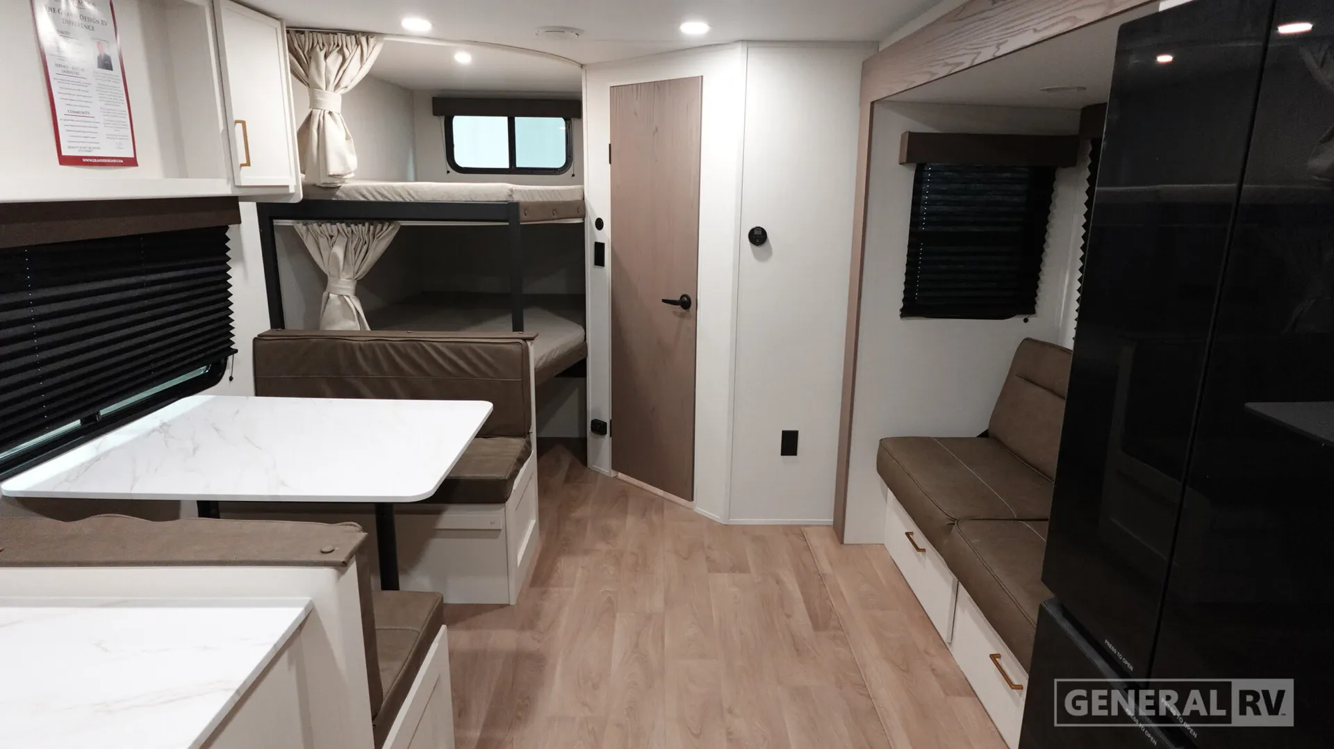 2027 Grand Design Transcend Xplor 26BHX - Photo 3