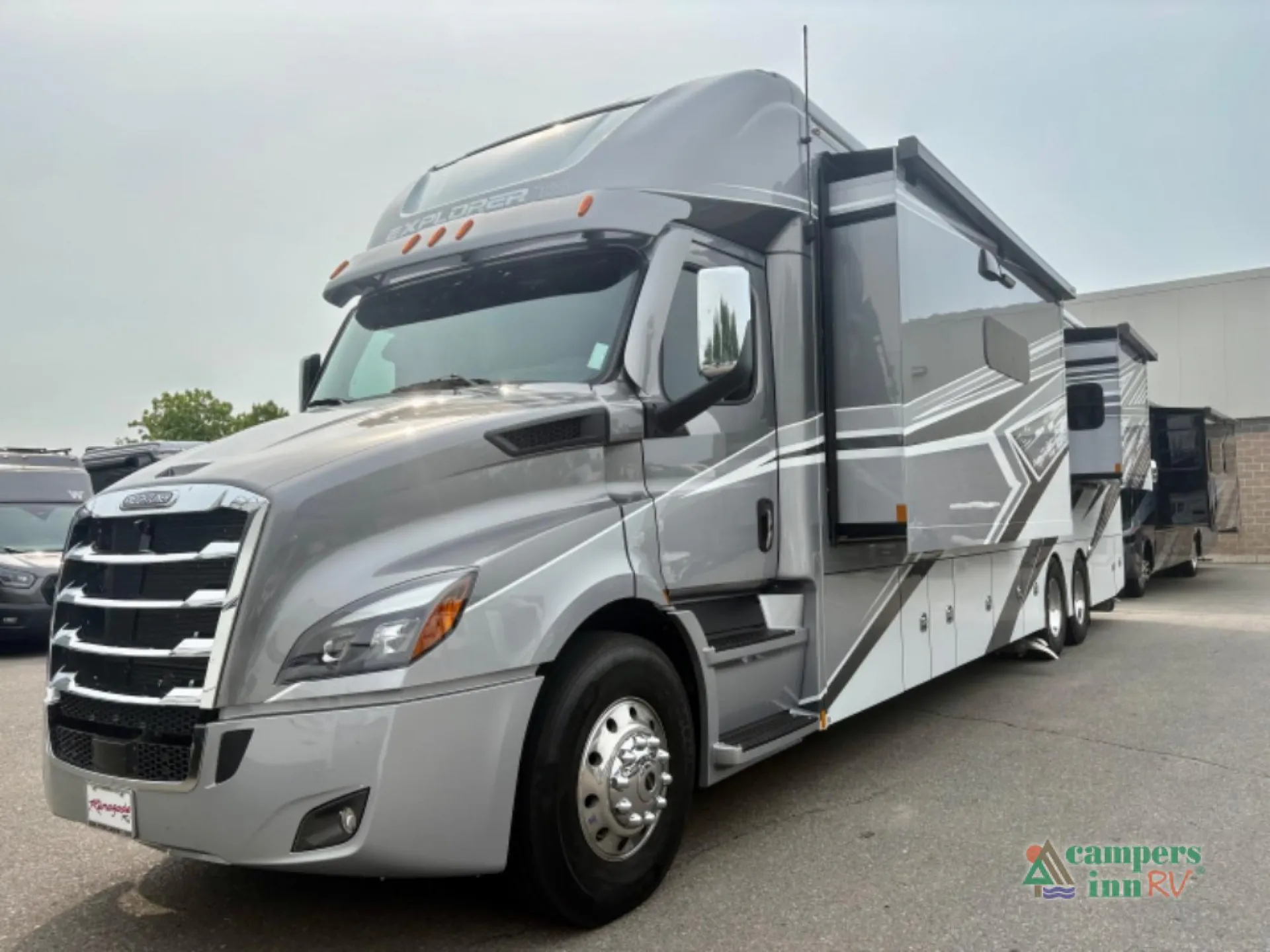2027 Renegade RV Explorer TS 42RB - Photo 3