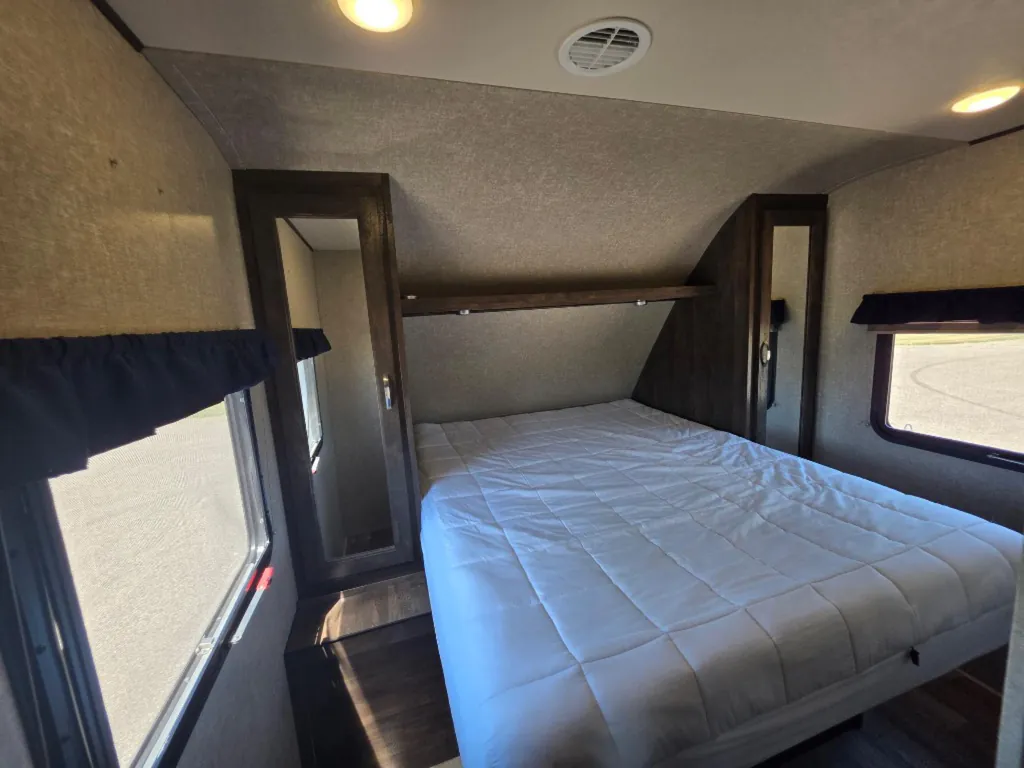 2019 Forest River RV Vibe Extreme Lite 258RKS, Photos photo 17