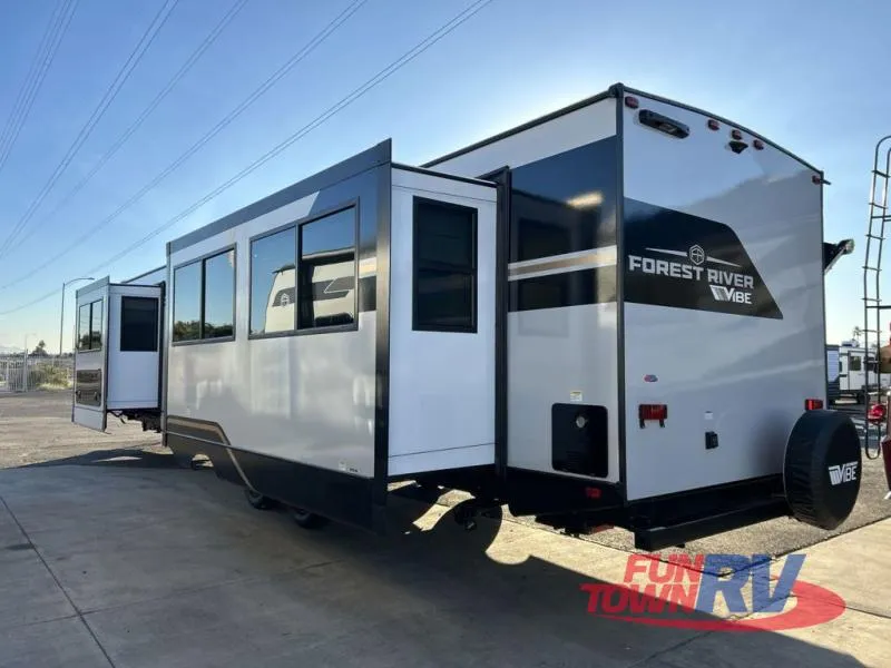 2026 Forest River Vibe 3400XL - Photo 4