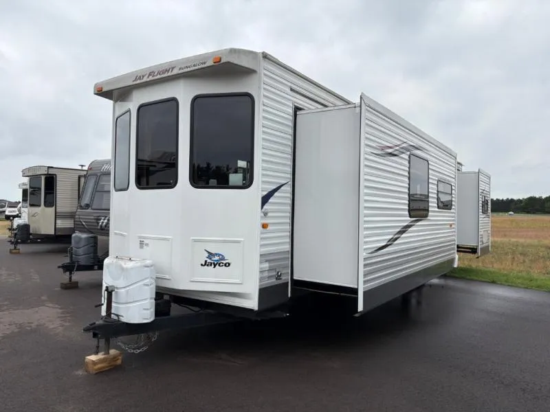 2011 Jayco Jay Flight Bungalow 40FKS - Photo 3