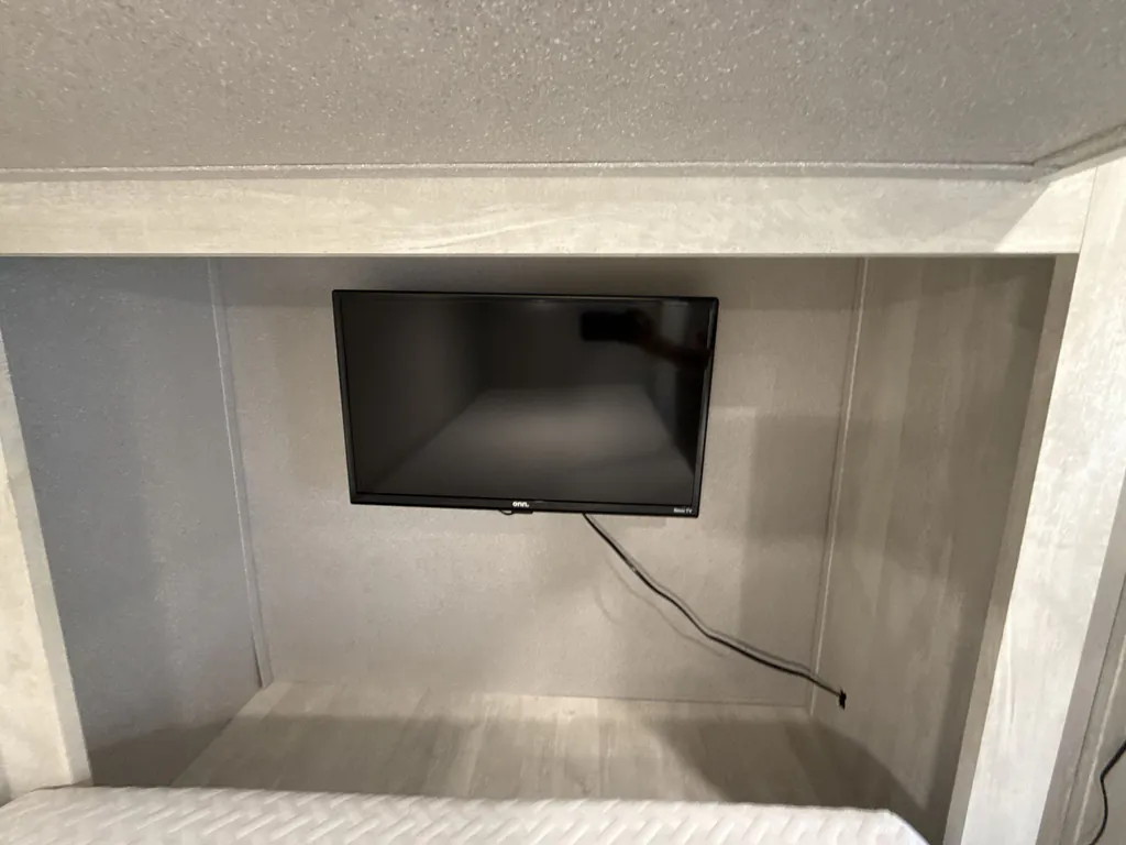 2024 Shasta I-5 530QB, Photos photo 30