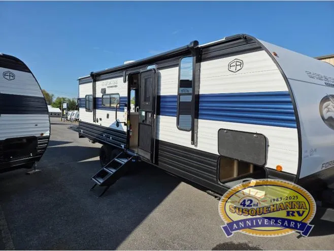 2026 Forest River Cherokee Grey Wolf 22RR - Photo 2