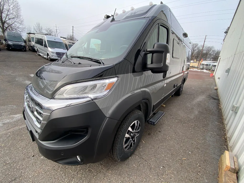 2025 Winnebago Travato 59G, Photos photo 5