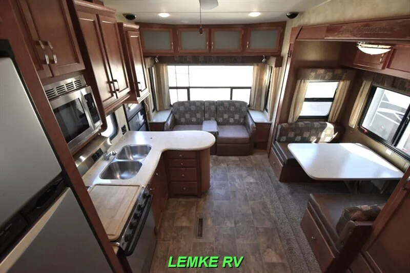 2014 Northwood Fox Mountain 235RLS - Photo 3