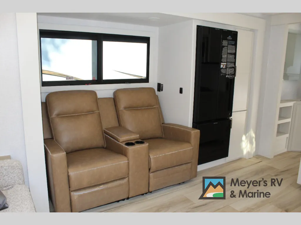 2026 Brinkley Model I 294, Photos photo 10