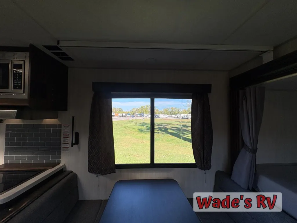 2019 Forest River Cherokee Grey Wolf 19SM, Photos photo 28