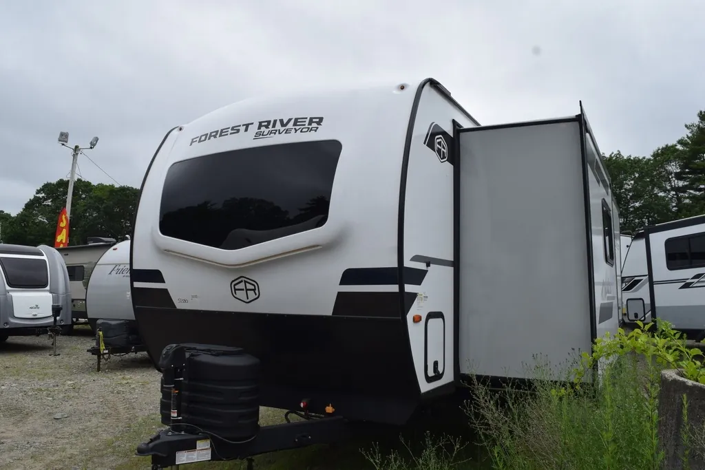 2025 Forest River Grand Surveyor 268FKBS - Photo 3