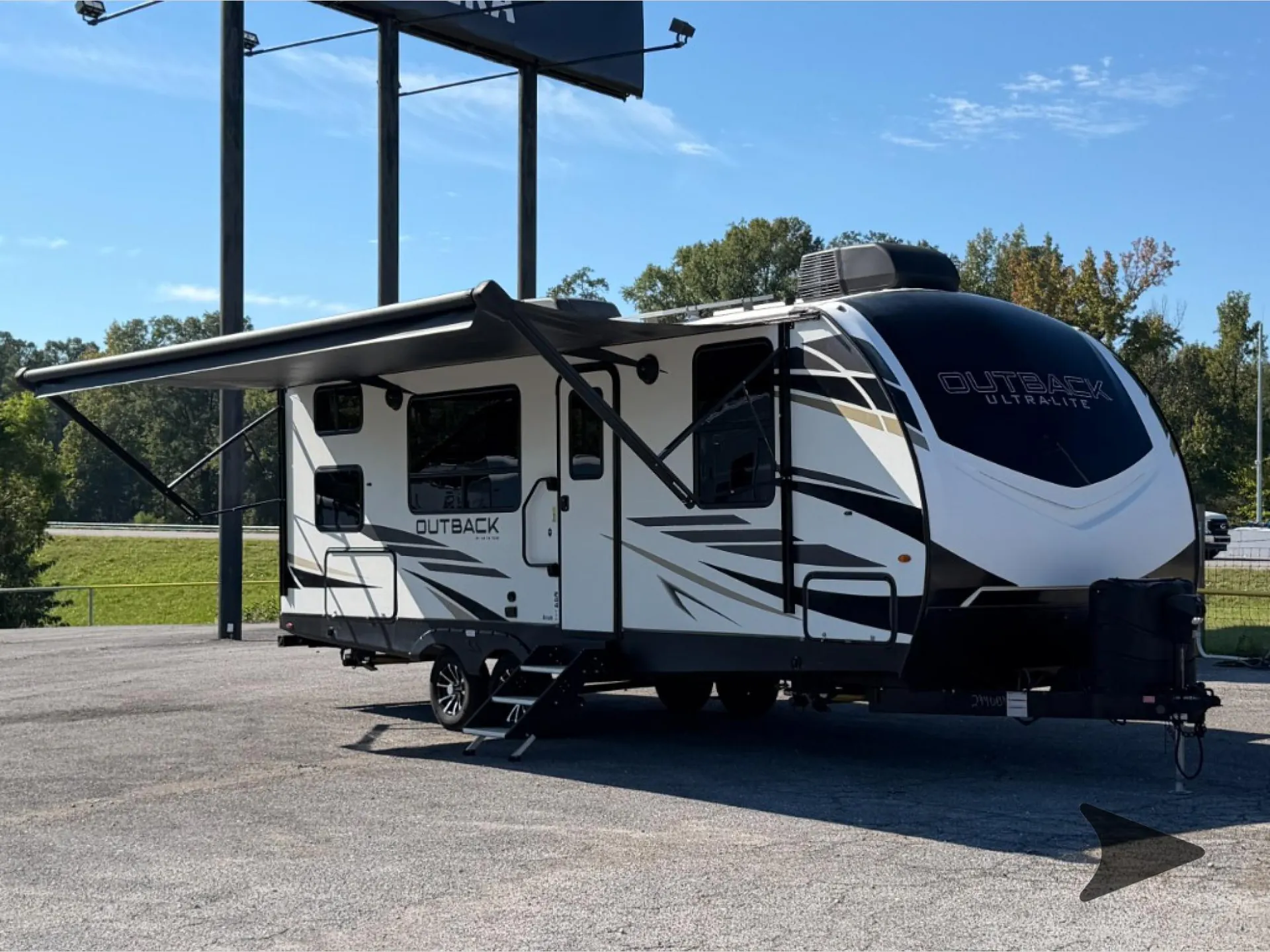2022 Keystone Outback Ultra-Lite 244UBH - Photo 3