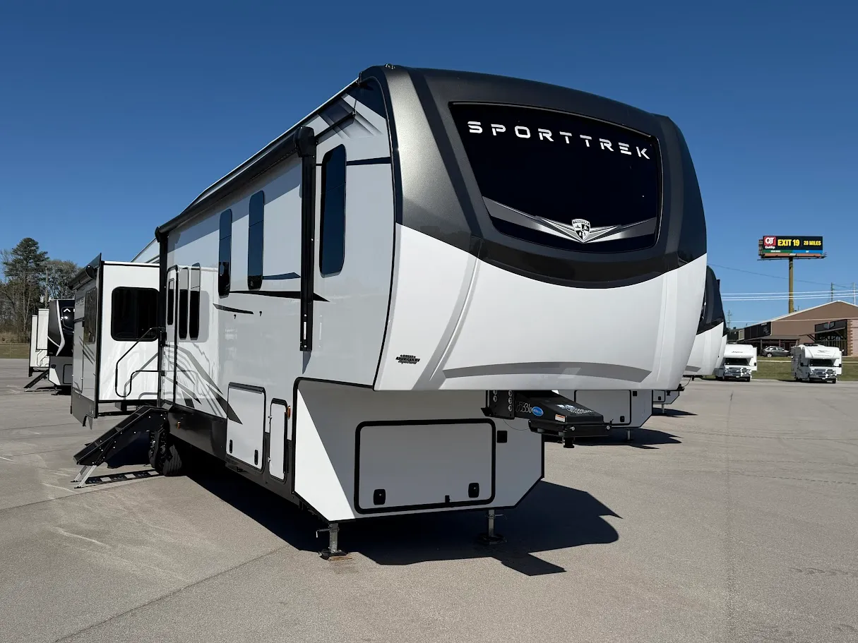 2026 Venture RV SportTrek 5 Touring Edition STTF363VFR - Main photo