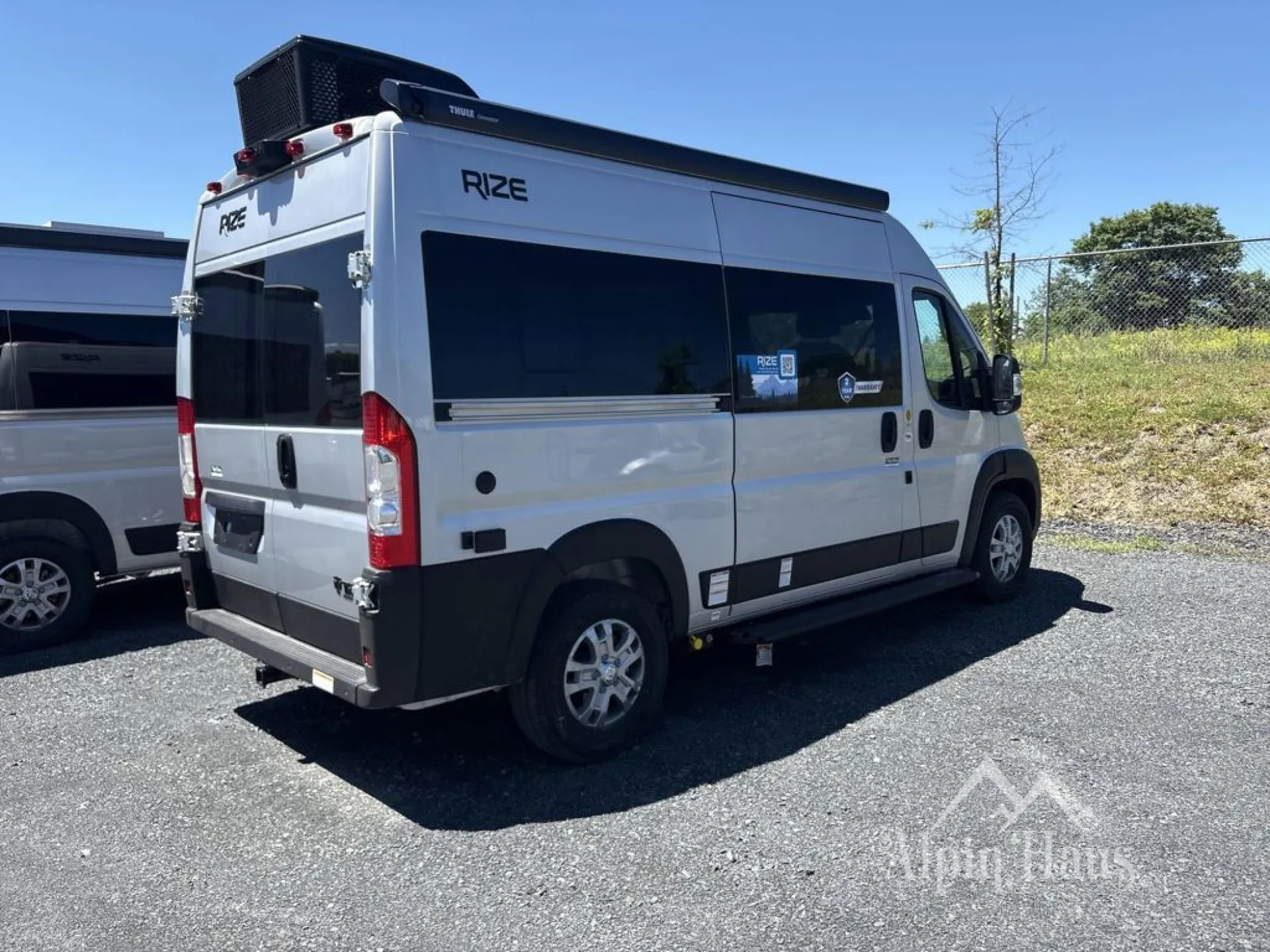 2027 Thor Motor Coach Rize 18Z - Photo 3