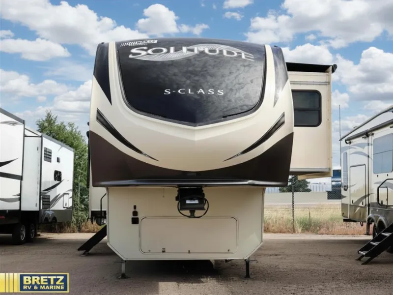 2019 Grand Design Solitude S-Class 3350RL - Photo 2