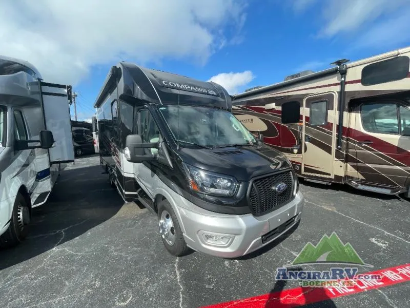 2018 Forest River RV Sunseeker MBS 2400W - Main photo