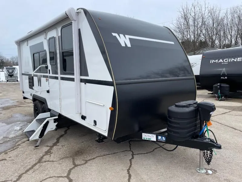 2026 Winnebago Micro Minnie 2108FBS - Photo 2